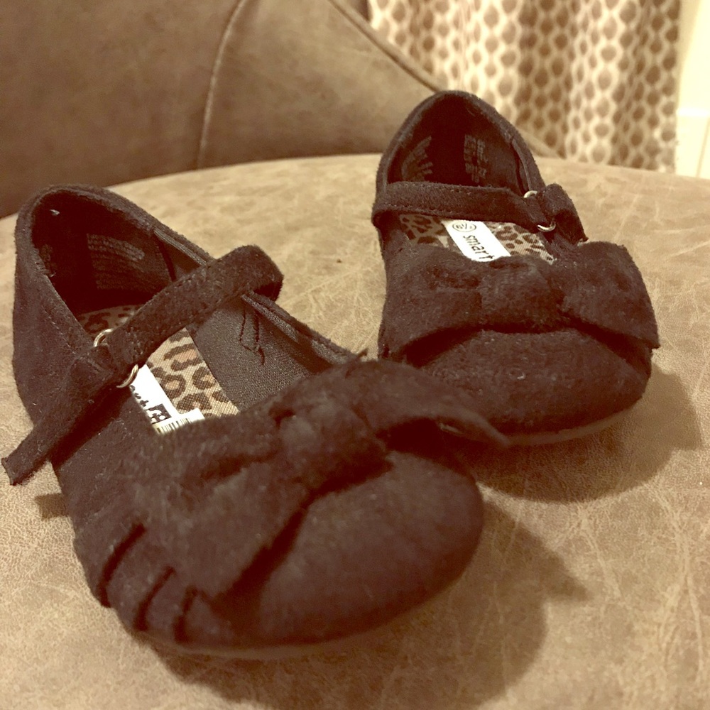 SmartFit Black Faux Suede Toddler Ballet Flats